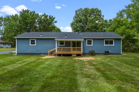Exterior - 3600 Folk Ream Rd, Springfield, OH 45502 photo 8 of 12