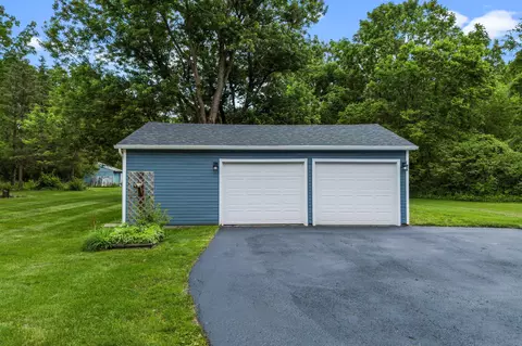 Exterior - 3600 Folk Ream Rd, Springfield, OH 45502 photo 9 of 12
