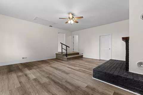 Living - 3600 Folk Ream Rd, Springfield, OH 45502 photo 7 of 9