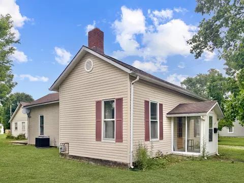118 E Mechanic St, Eaton, OH 45320