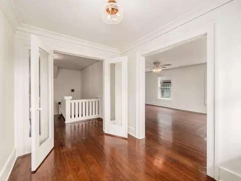 Entry Way - 226 E Cassilly St, Springfield, OH 45503 photo 6 of 8