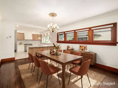 Dining - 226 E Cassilly St, Springfield, OH 45503 photo 1 of 2