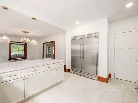 Kitchen - 226 E Cassilly St, Springfield, OH 45503 photo 5 of 6