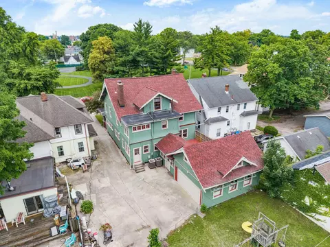 View/Area - 226 E Cassilly St, Springfield, OH 45503 photo 2 of 8