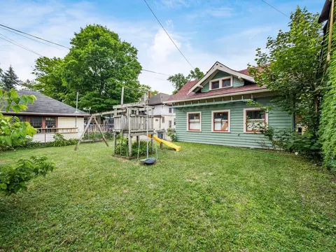 Exterior - 226 E Cassilly St, Springfield, OH 45503 photo 7 of 7