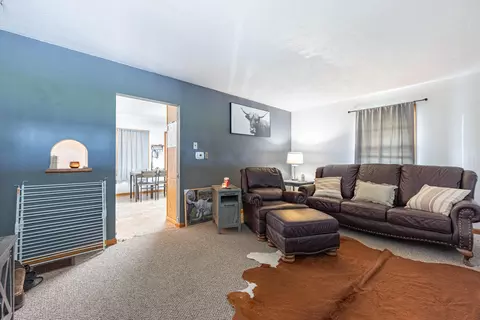 Living - 1100 W North St, Springfield, OH 45504 photo 1 of 1
