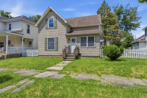 331 S Court St, Marysville, OH 43040