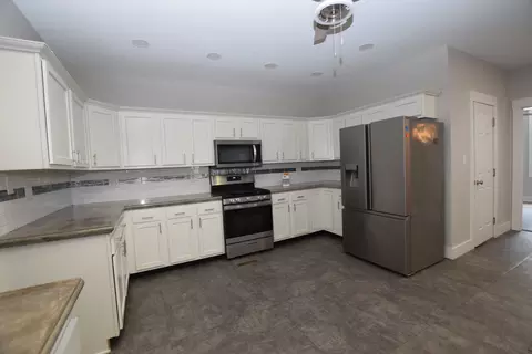 Kitchen - 201 E Miami St, De Graff, OH 43318 photo 6 of 7