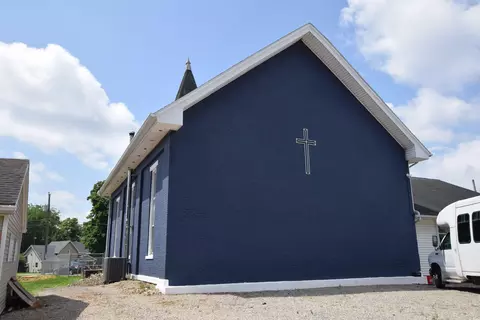 Exterior - 201 E Miami St, De Graff, OH 43318 photo 6 of 8