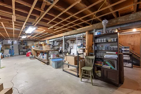 1118 Robin Rd, Springfield, OH 45503 photo 17