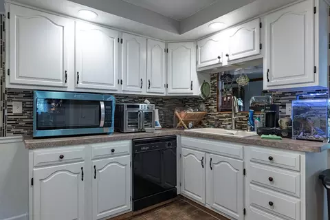 1118 Robin Rd, Springfield, OH 45503 photo 8