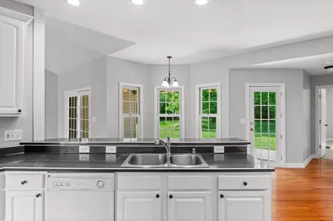 Kitchen - 3000 Clayton Ave, Springfield, OH 45502 photo 2 of 2
