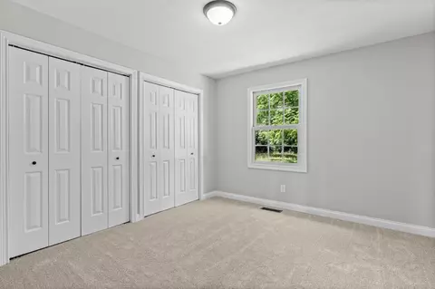 Bedroom - 3000 Clayton Ave, Springfield, OH 45502 photo 1 of 6