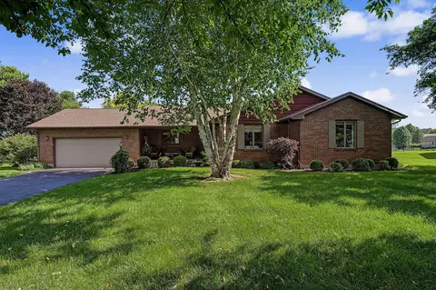 4746 Bolin Ave, Springfield, OH 45502 photo 2