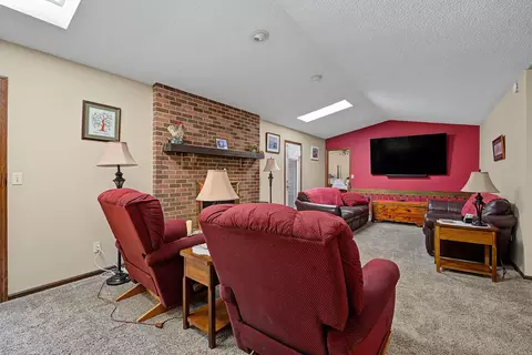 4746 Bolin Ave, Springfield, OH 45502 photo 6