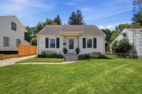 2423 Hillside Ave, Springfield, OH 45503 photo 1