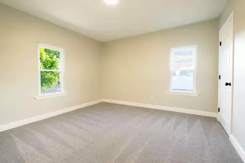 218 N Jackson St, Springfield, OH 45504 photo 10