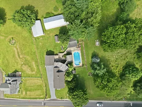 View/Area - 2955 Mechanicsburg Rd, Springfield, OH 45503 photo 5 of 5