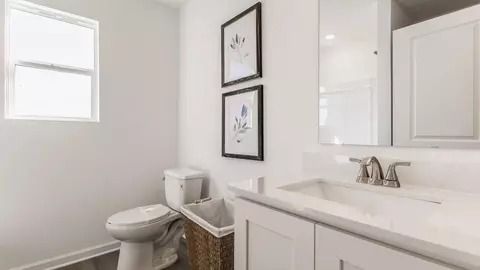 Bath - 3930 Bergman Blvd, Springfield, OH 45505 photo 2 of 2