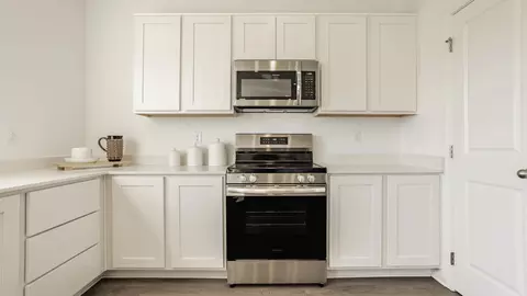 Kitchen - 3930 Bergman Blvd, Springfield, OH 45505 photo 1 of 2