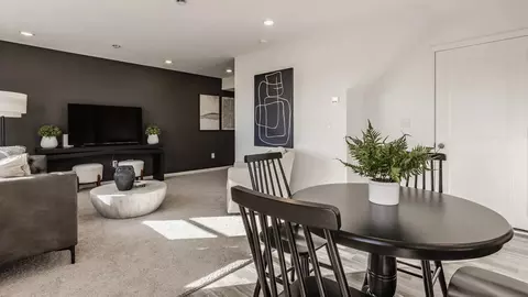 Dining - 3932 Bergman Blvd, Springfield, OH 45505 photo 2 of 2