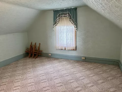 Bedroom - 9910 Eichar Rd, Celina, OH 45822 photo 9 of 10