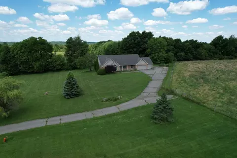 1305 County Road 5, Zanesfield, OH 43360