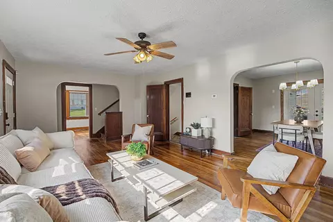Living - 601 N Light St, Springfield, OH 45504 photo 5 of 6