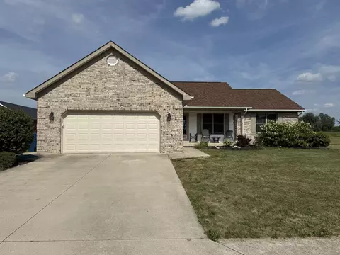 112 Parkview Dr, Jackson Center, OH 45334