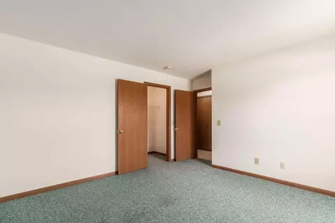 Bedroom - 1146 Old Farm Ln, Springfield, OH 45503 photo 4 of 4