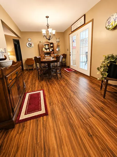 Dining - 503 Grenelefe Ct, Sidney, OH 45365 photo 1 of 2