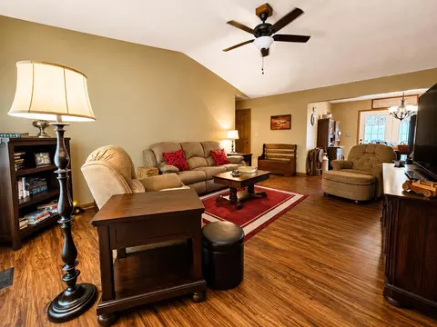 Living - 503 Grenelefe Ct, Sidney, OH 45365 photo 2 of 2