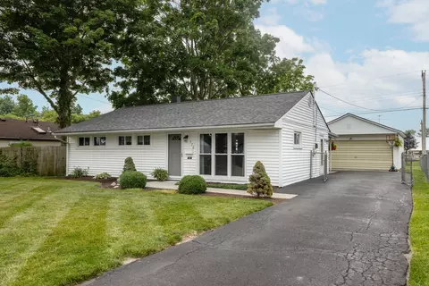 370 Skyview Dr, Vandalia, OH 45377