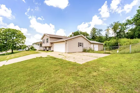 746 Spring Falls Ave, Springfield, OH 45502 photo 3