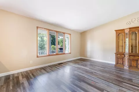 746 Spring Falls Ave, Springfield, OH 45502 photo 13