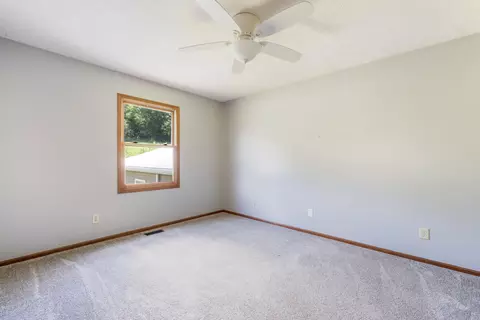 746 Spring Falls Ave, Springfield, OH 45502 photo 31
