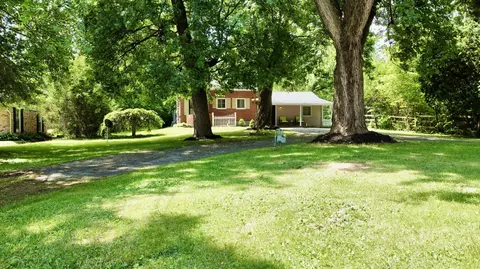 2763 Dayton-springfield Rd, Springfield, OH 45506 photo 3