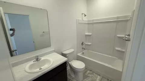 Bath - 4001 Chakeres Ave, Springfield, OH 45505 photo 2 of 2