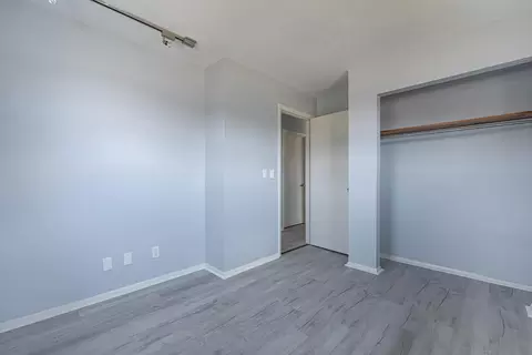 Bedroom - 653 S Douglas Ave, Springfield, OH 45505 photo 2 of 4