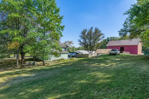 Exterior - 2375 Upper Valley Pike, Springfield, OH 45502 photo 8 of 9