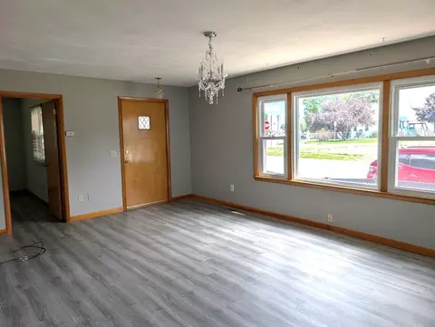 105 S Koke St, De Graff, OH 43318 photo 8