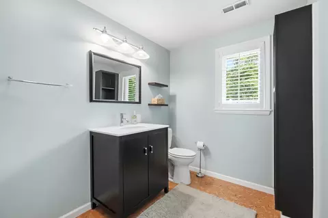 Bath - 303 Harbor Dr, Celina, OH 45822 photo 1 of 9
