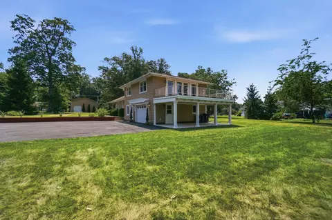 Exterior - 303 Harbor Dr, Celina, OH 45822 photo 12 of 19