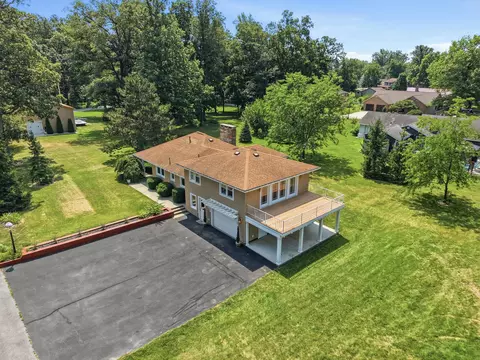 View/Area - 303 Harbor Dr, Celina, OH 45822 photo 3 of 4