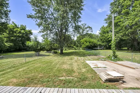Exterior - 708 Park St, Sidney, OH 45365 photo 6 of 9