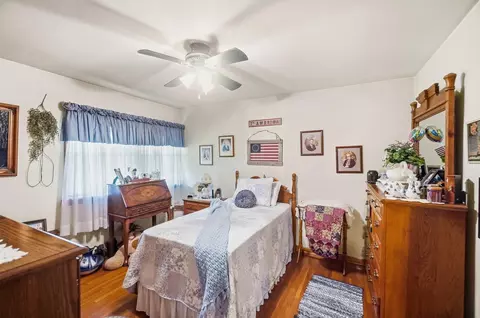 Bedroom - 417 Lawnview Ave, Springfield, OH 45505 photo 1 of 5