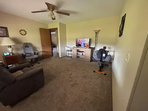 3093 E Brixton Dr #211, Springfield, OH 45503 photo 9