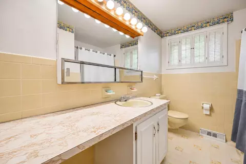 4428 Phoenix Dr, Springfield, OH 45503 photo 17