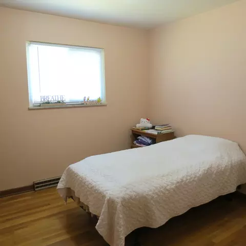 Bedroom - 430 E Ruth St, Sidney, OH 45365 photo 3 of 3