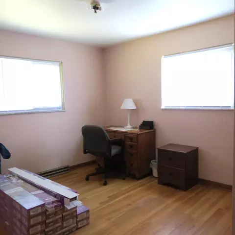 Bedroom - 430 E Ruth St, Sidney, OH 45365 photo 2 of 3